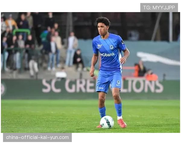 巴萨锁定多名后卫备选目标，包括罗马恩迪卡与博洛尼亚卢库米